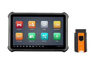 OTOFIX D1 in primo piano, vista frontale del dispositivo diagnostico
Interfaccia touchscreen dell’OTOFIX D1, con menu e funzioni di diagnosi
Tecnico che utilizza l’OTOFIX D1 per la diagnosi su un’auto in officina
Accessori forniti con l’OTOFIX D1, inclusi cavi e adattatori per diverse marche
Confezione originale dell’OTOFIX D1, con scatola e imballaggio protettivo